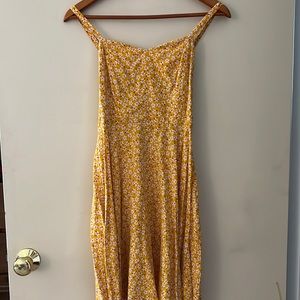 Women’s size small yellow ditzy floral spaghetti strap dress